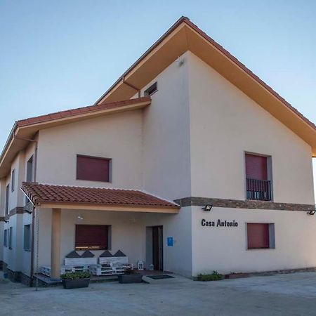 Pension Casa Antonio Pantón المظهر الخارجي الصورة