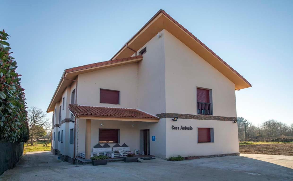 Pension Casa Antonio Pantón المظهر الخارجي الصورة