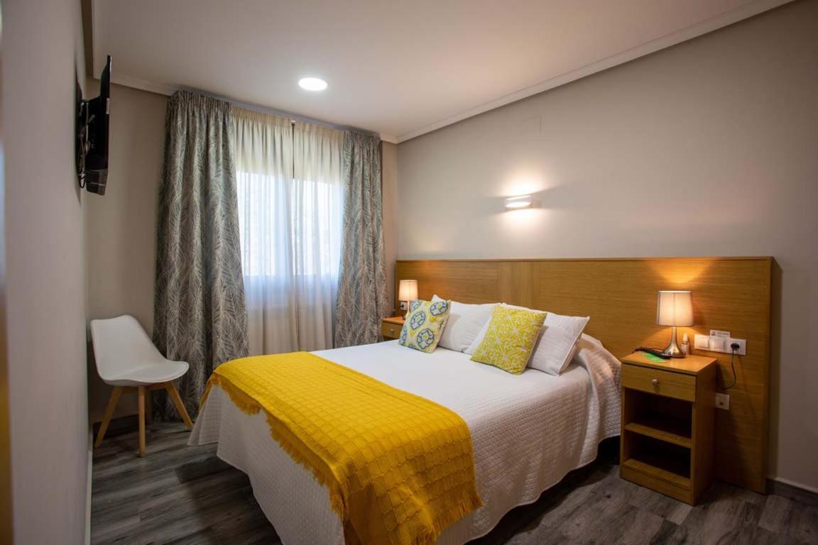 Pension Casa Antonio Pantón المظهر الخارجي الصورة